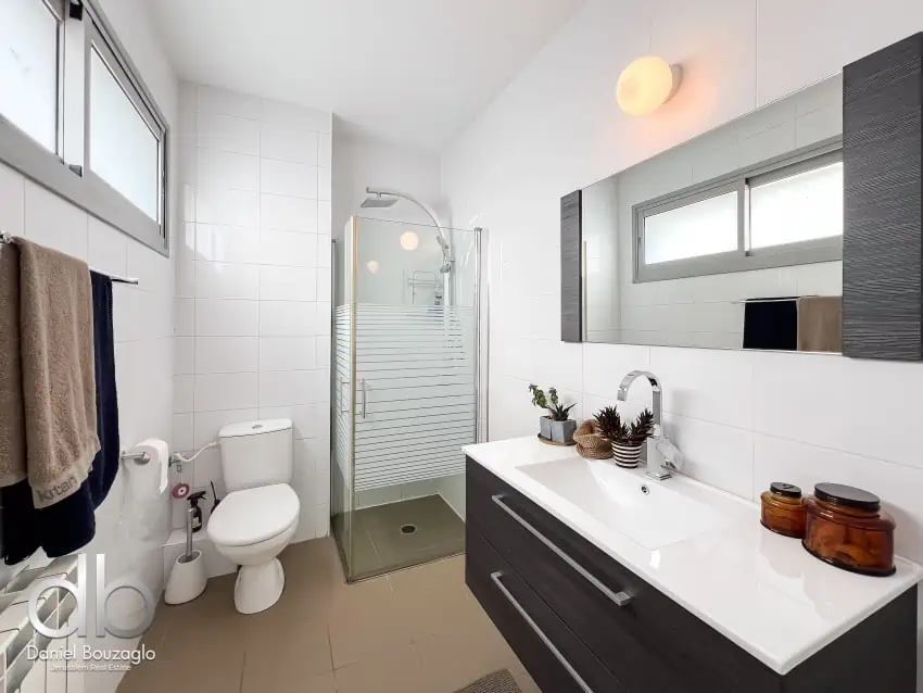 Holyland tower 3br resale Jerusalem 20