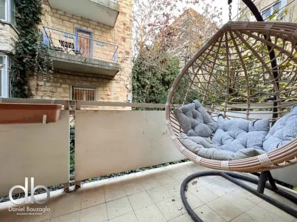 Ben-Saruk-street-Rechavia-2br-for-sale