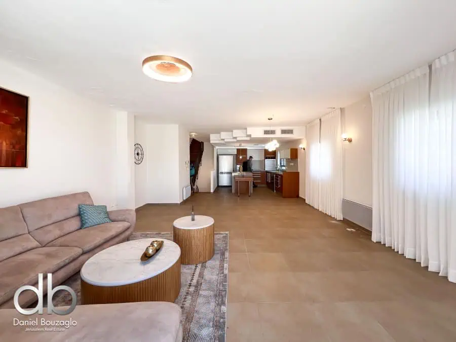Caspi street Duplex penthouse
