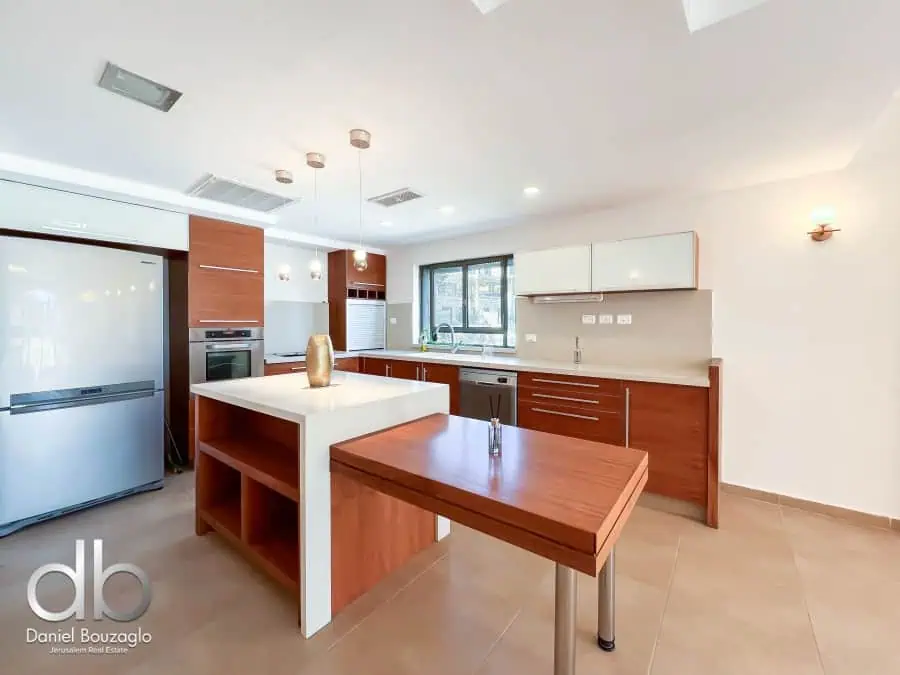 Caspi street Duplex penthouse