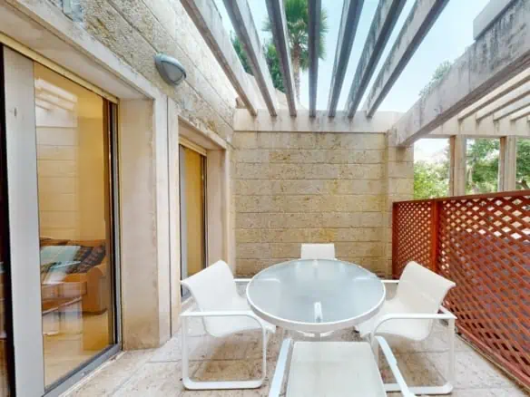 David CItadel 1br apartment Jerusalem