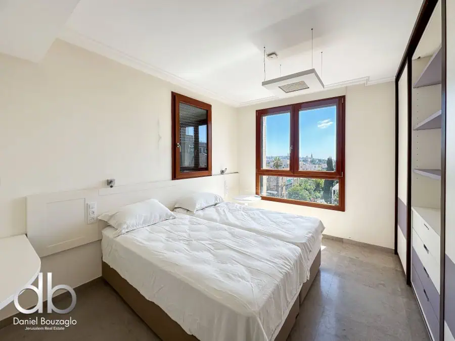 Luxury Talbieh apartment 200 sqm for sale