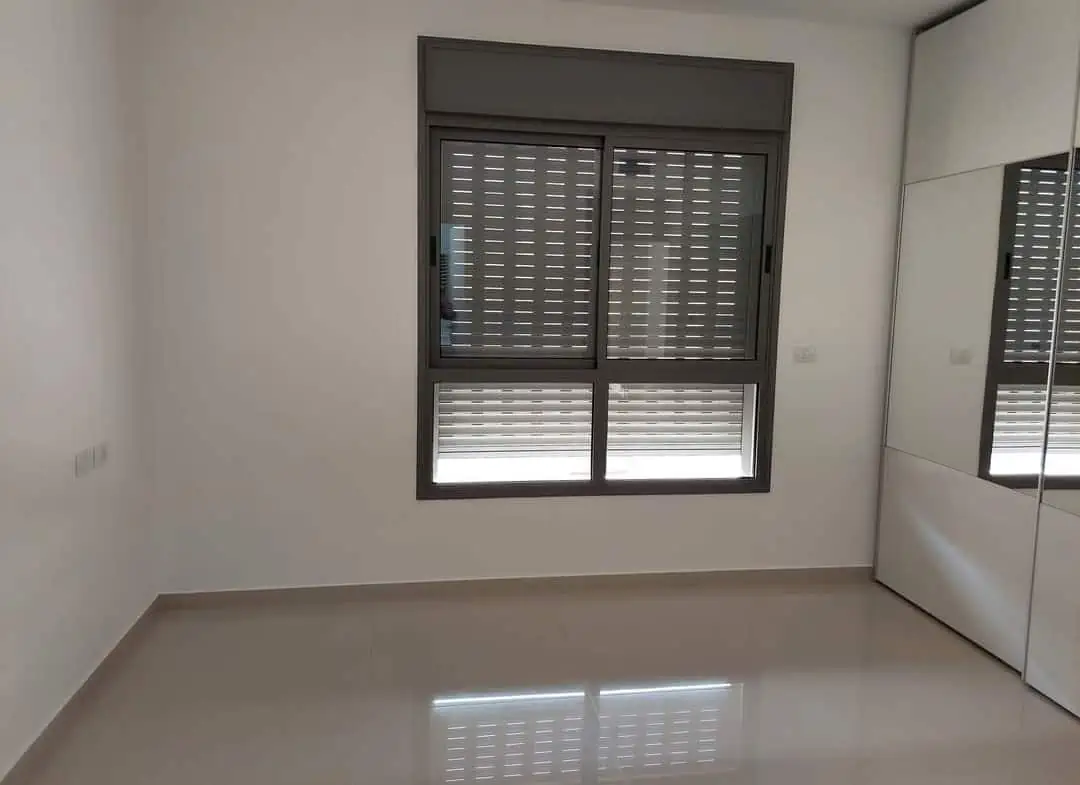 דירת גן 5 חדרים להשכרה ניות נווה המוזיאון