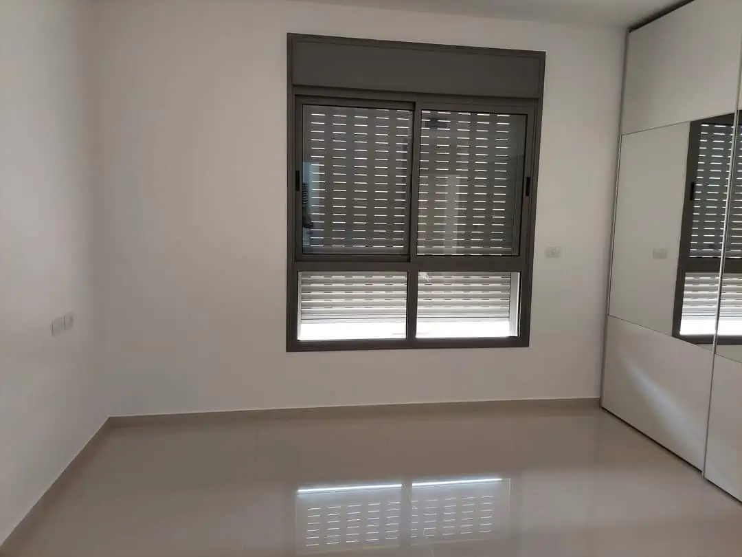 דירת גן 5 חדרים להשכרה ניות נווה המוזיאון