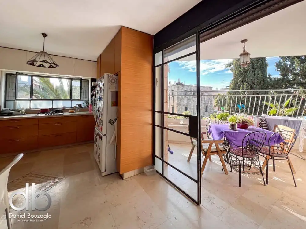 הצפירה מושבה גרמנית דירת 5 חדרים