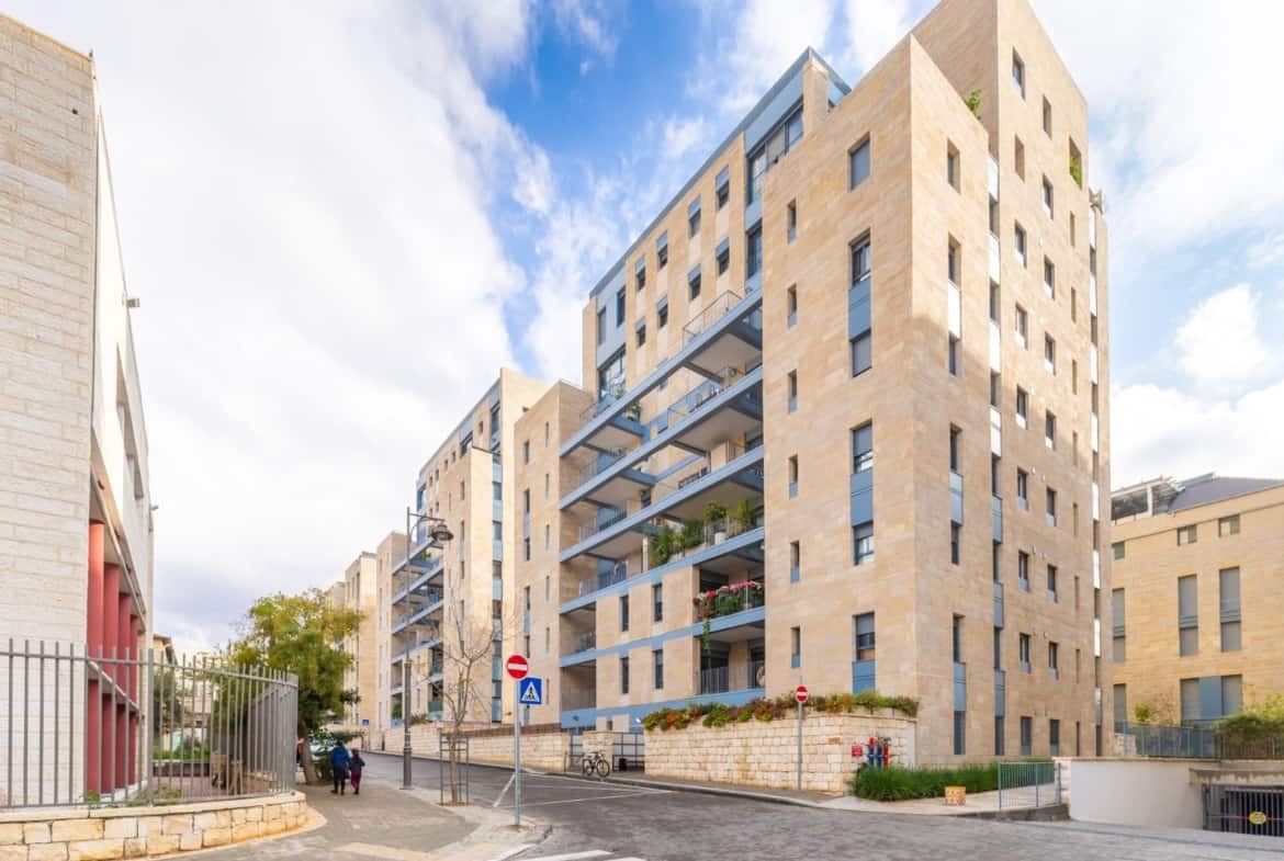 Bustan Yehuda Baka re-sale 18 Bustan Yehuda Baka re-sale