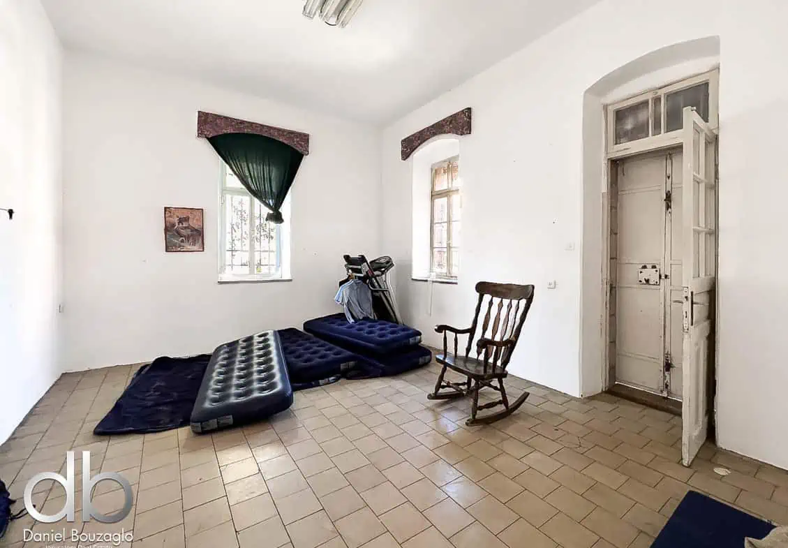 Rachel Imenu Arab House with building rights