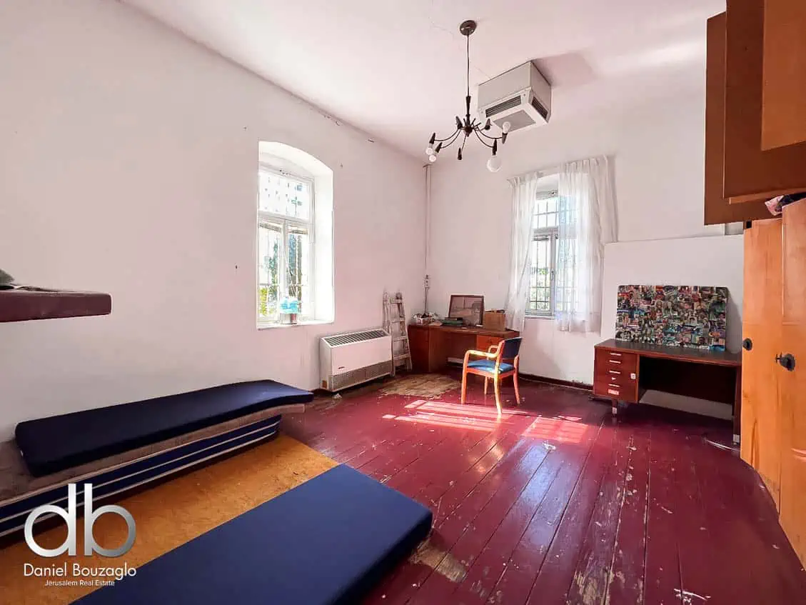 Rachel Imenu Arab House with building rights