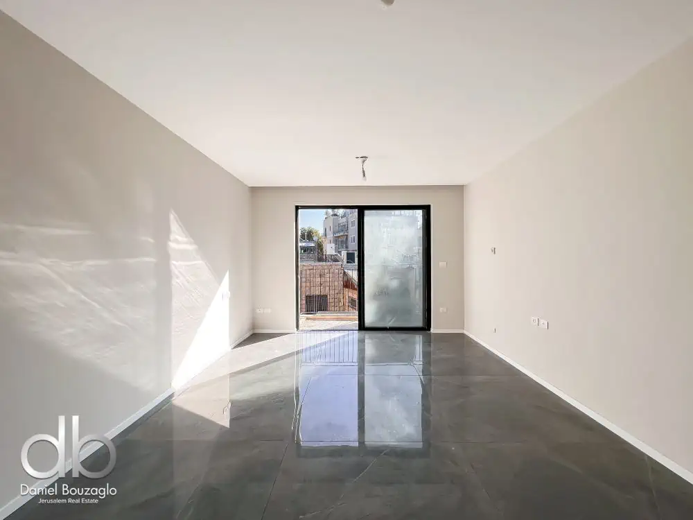 Radak street new construction 3br for sale