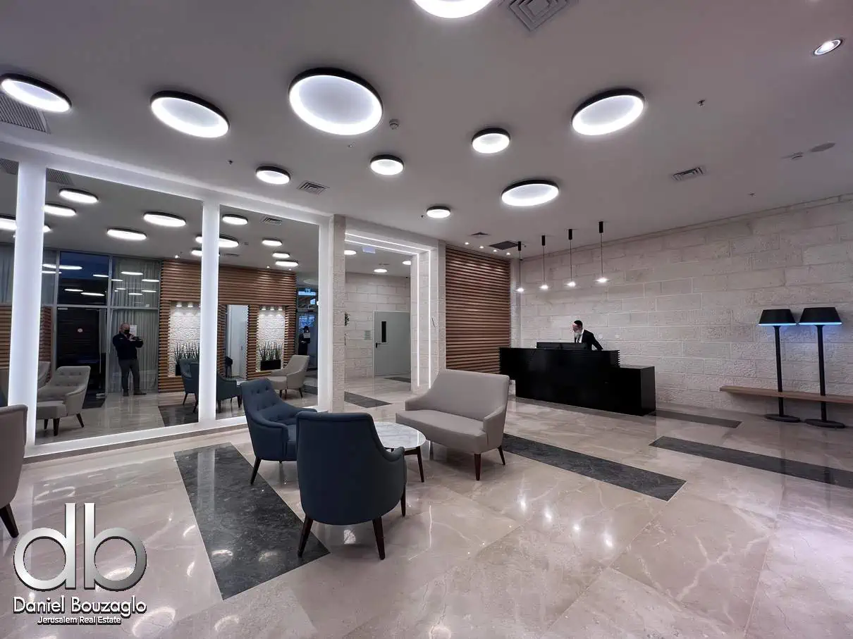 Shalem tower 3br apartment