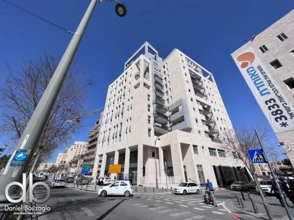 Shalem tower 3br apartment