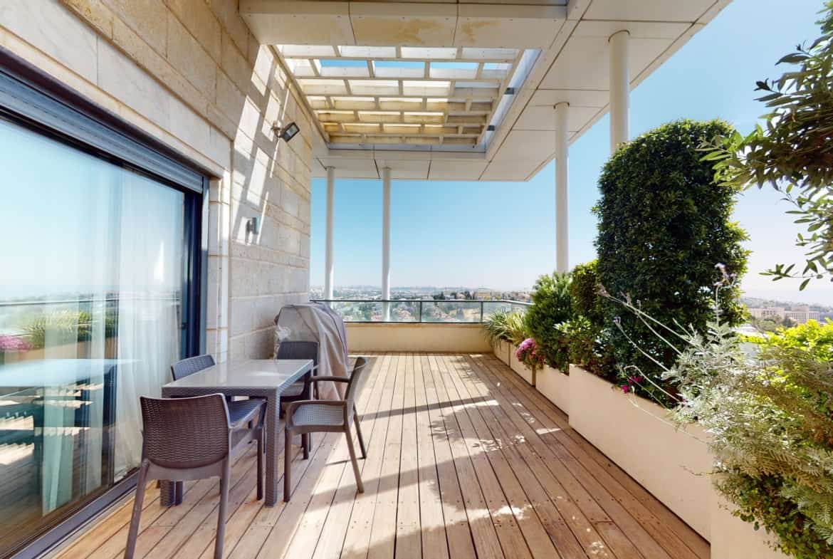 פנטהאוס מדהים עם נוף למכירה בשכונת ארנונה ירושלים 2 פנטהאוז מדהים עם נוף למכירה בשכונת ארנונה ירושלים