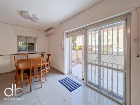 Cottage for sale in Baka Jerusalem