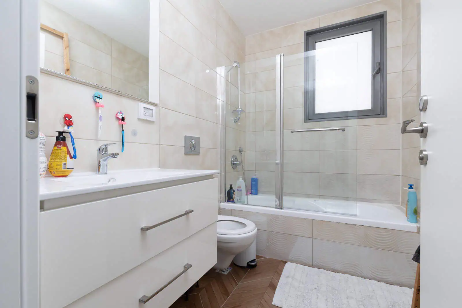 Penthouse for sale on Gershon Avner street