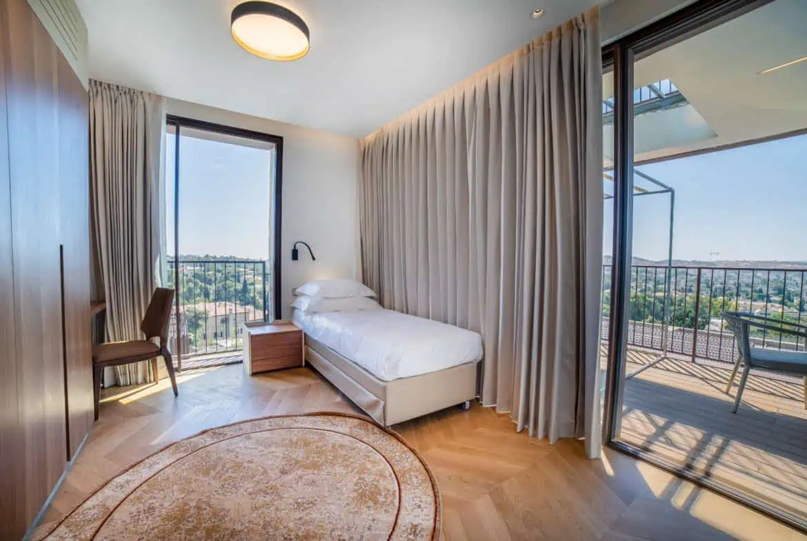 Theater hotel luxury suite long term rental