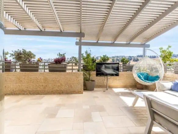 Penthouse for sale on Gershon Avner street