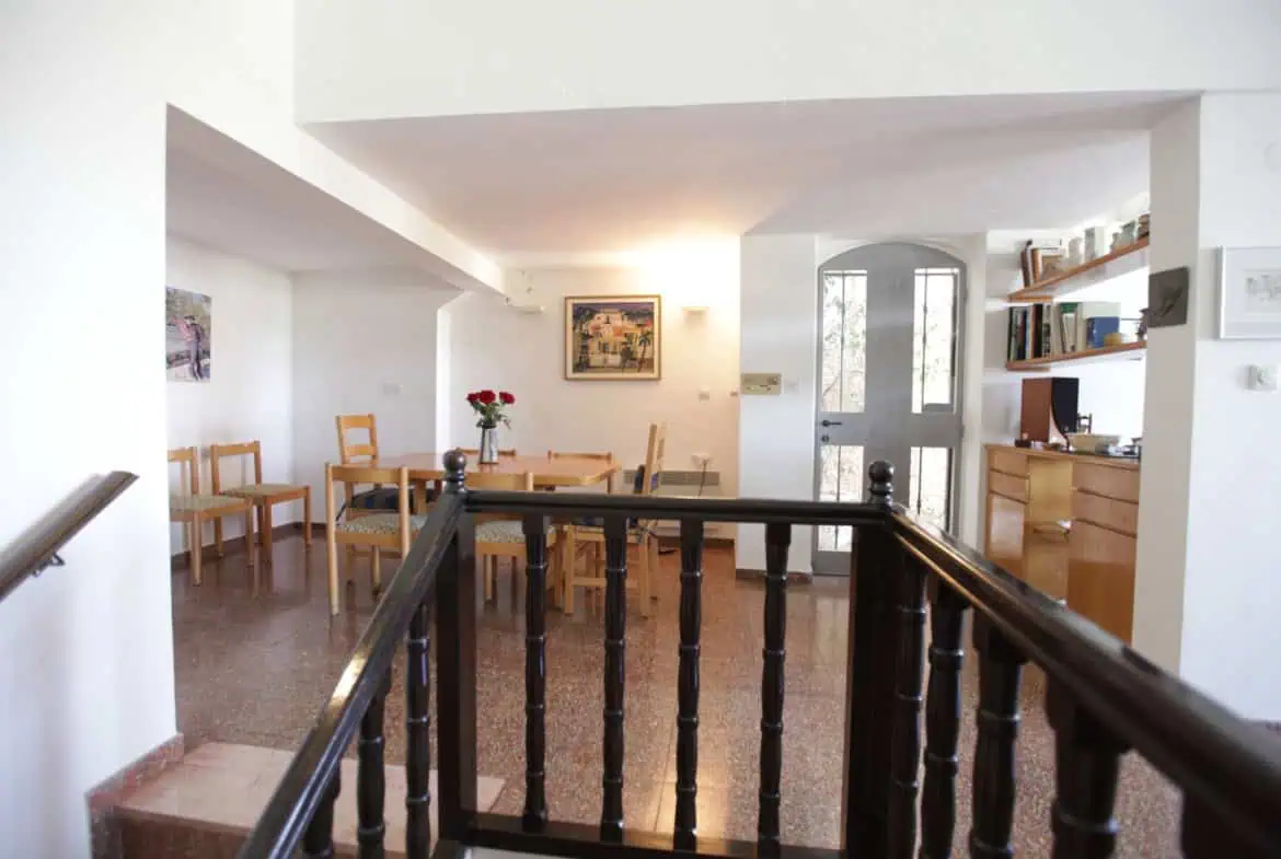 TUra street Yemin Moshe house for sale
