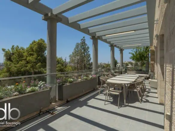 401 sqm apartment in Talbieh