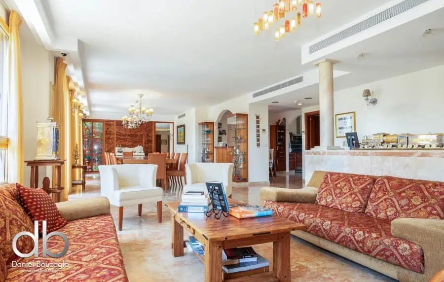 401 sqm apartment in Talbieh