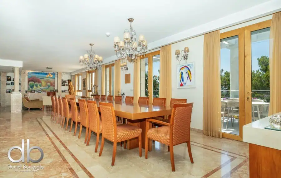 401 sqm apartment in Talbieh