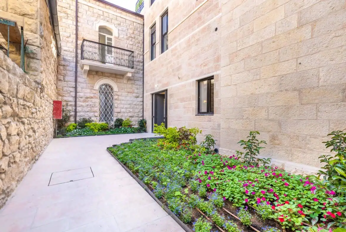 Harakevet Rd garden apt for sale Jeruslaem 10