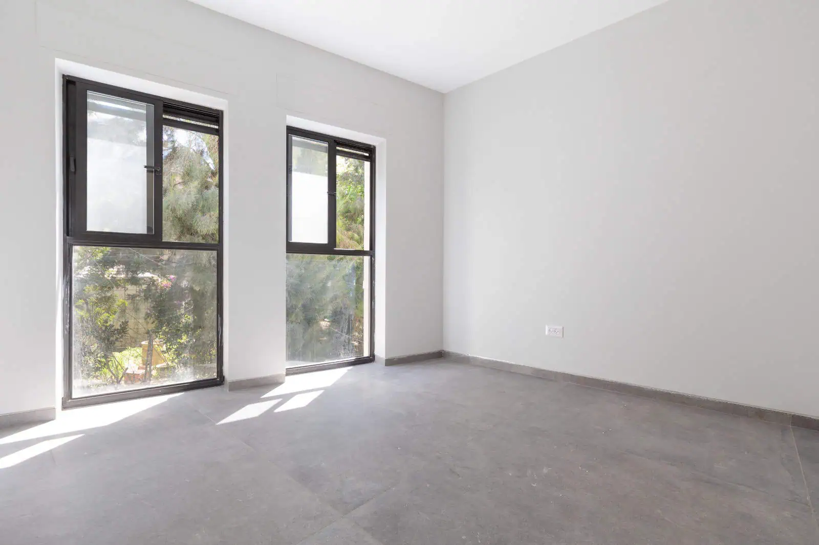 Harakevet Rd garden apt for sale Jeruslaem 5