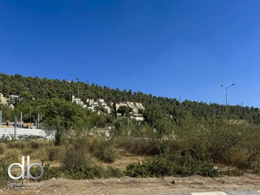 תמונות של נדלן ברמת מוצא ירושלים