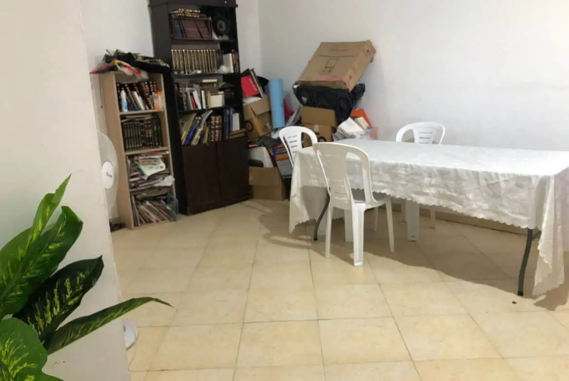 נחלאות ניסים בכר 3 חדרים להשכרה