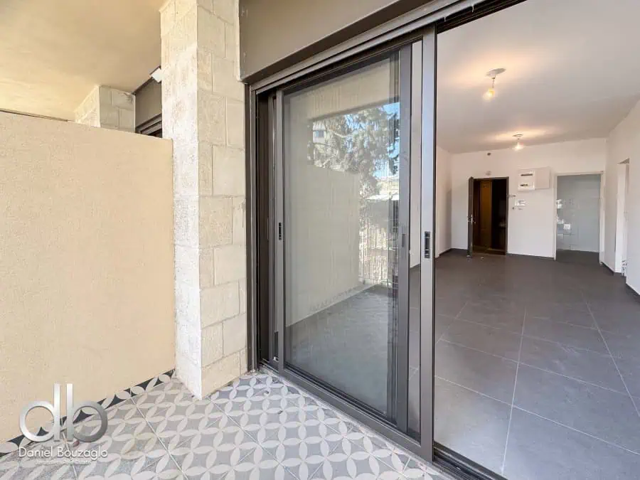 Amaztzia street Greek Colony Post Tama38 apt