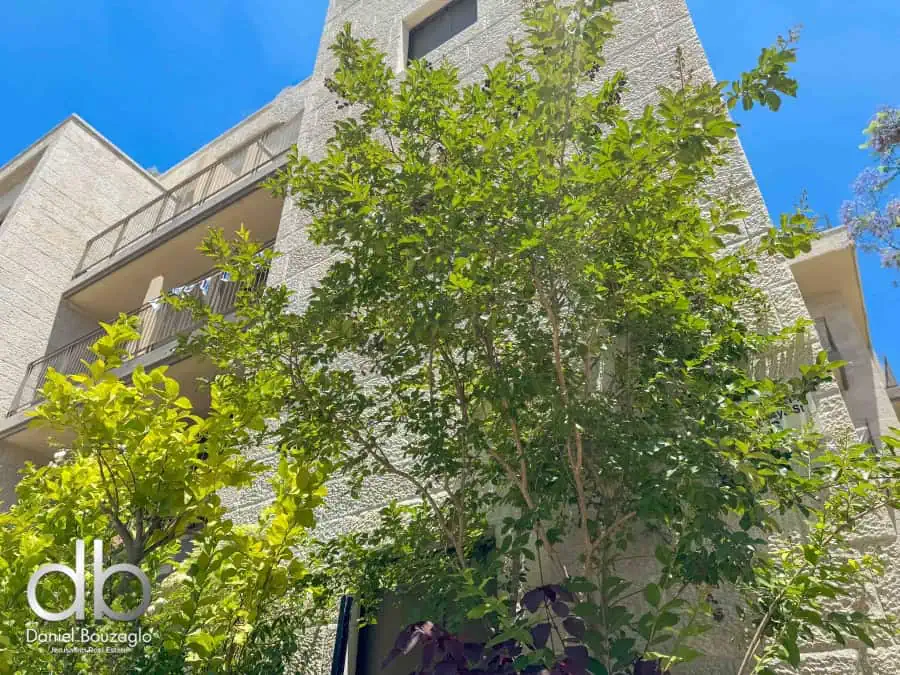 Amaztia street Greek Colony Post Tama38 apt