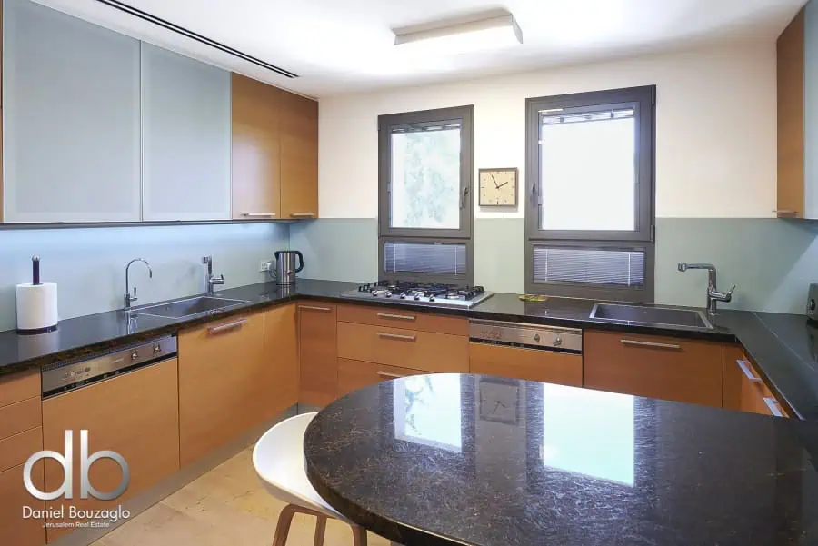 Dor Dor Ve DOrshav Penthouse for sale