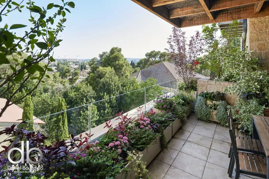 Dor Dor Ve DOrshav Penthouse for sale