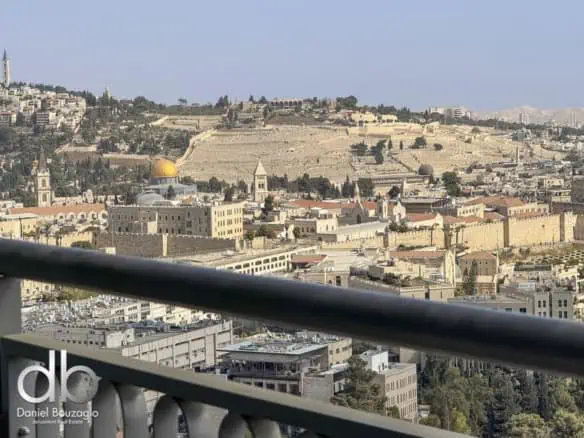 Jerusalem Spirit 3br for sale high floor 119sqm
