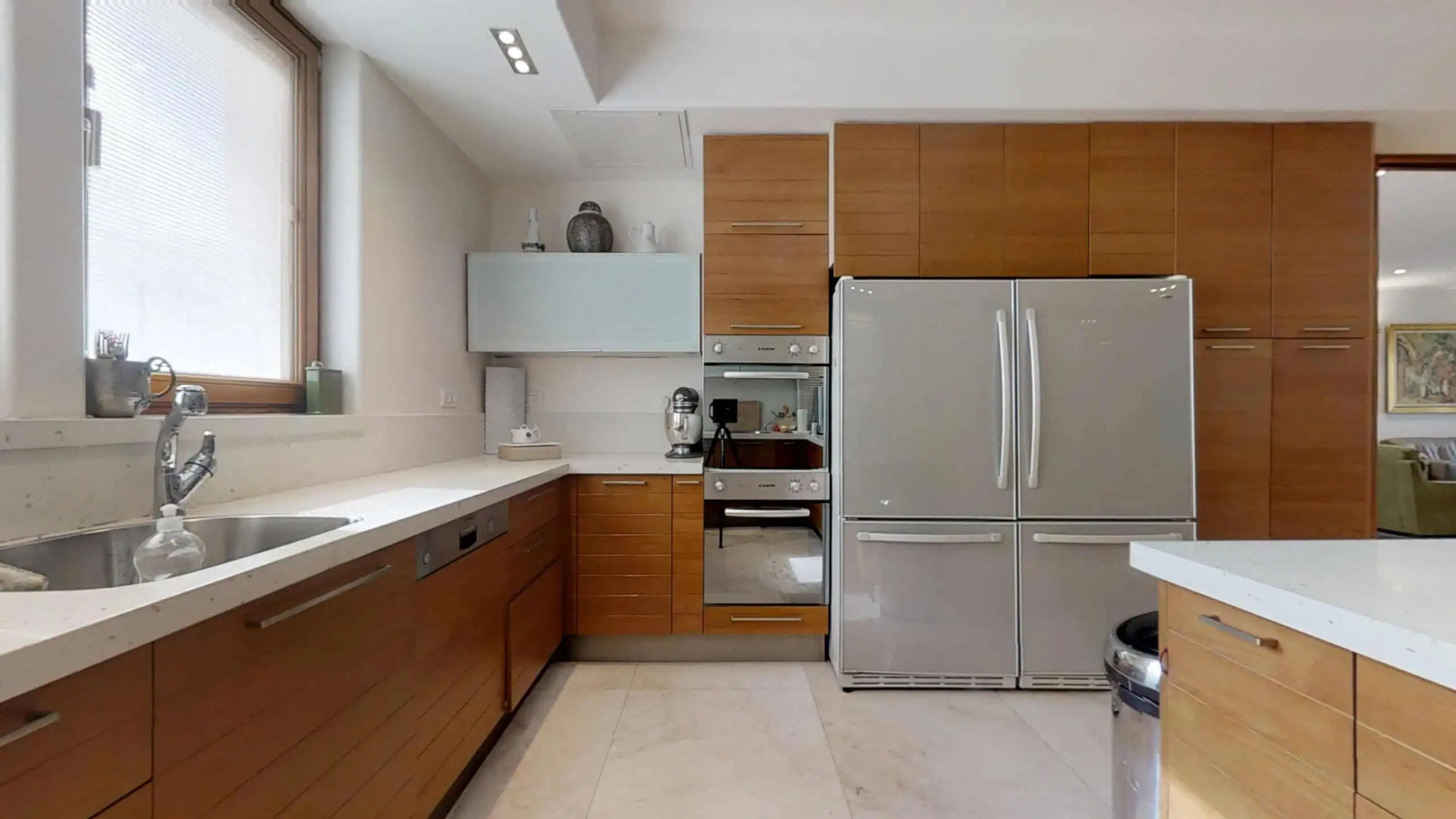 Nahchalat Zadok Penthouse for sale SHaarey Chesed
