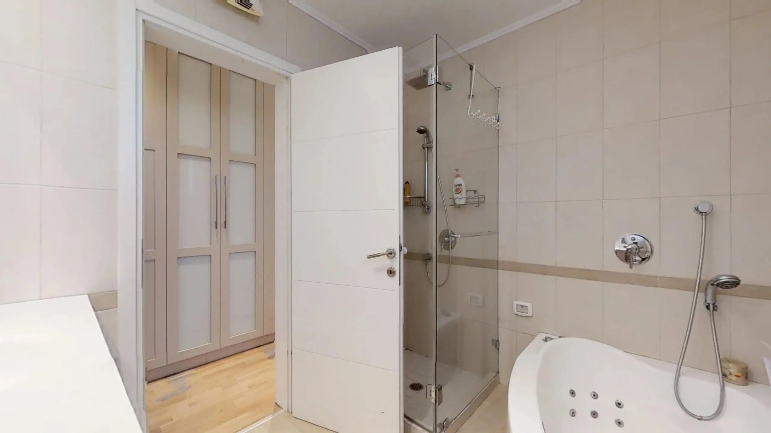 Nahchalat Zadok Penthouse for sale SHaarey Chesed