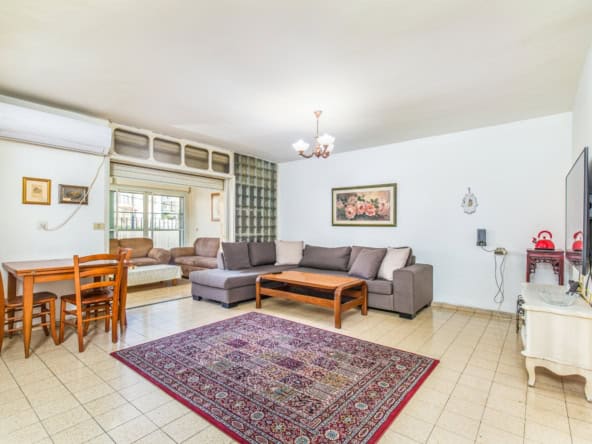 דירה למכירה ברחוב דב רוזנשטיין שכונת פת ירושלים פינוי בינוי