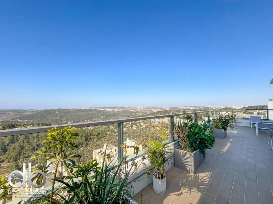 Ashtorm Penthouse in Kiryat Hyovek near Ein Karem