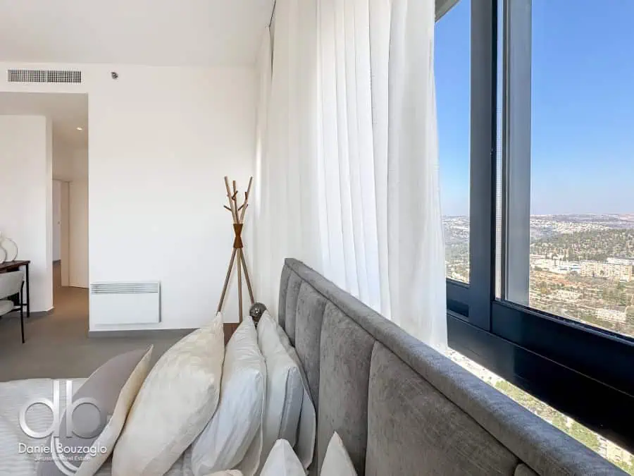 Ashtorm Penthouse in Kiryat Hyovek near Ein Karem