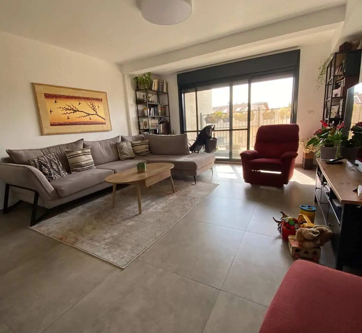 Baka 4br new apartment on Reuven street