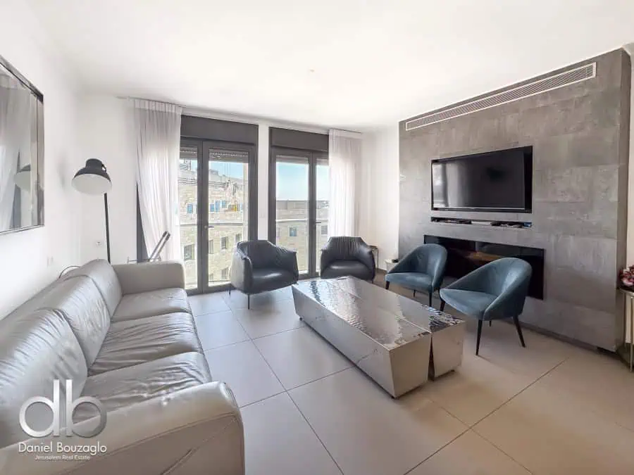 Harav Kook st Jerusalem 3br for sale