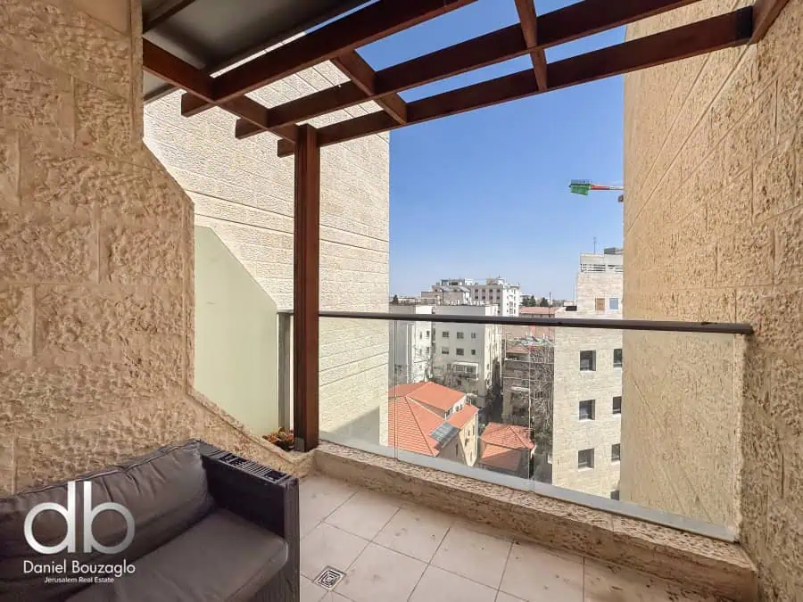 Harav Kook st Jerusalem 3br for sale
