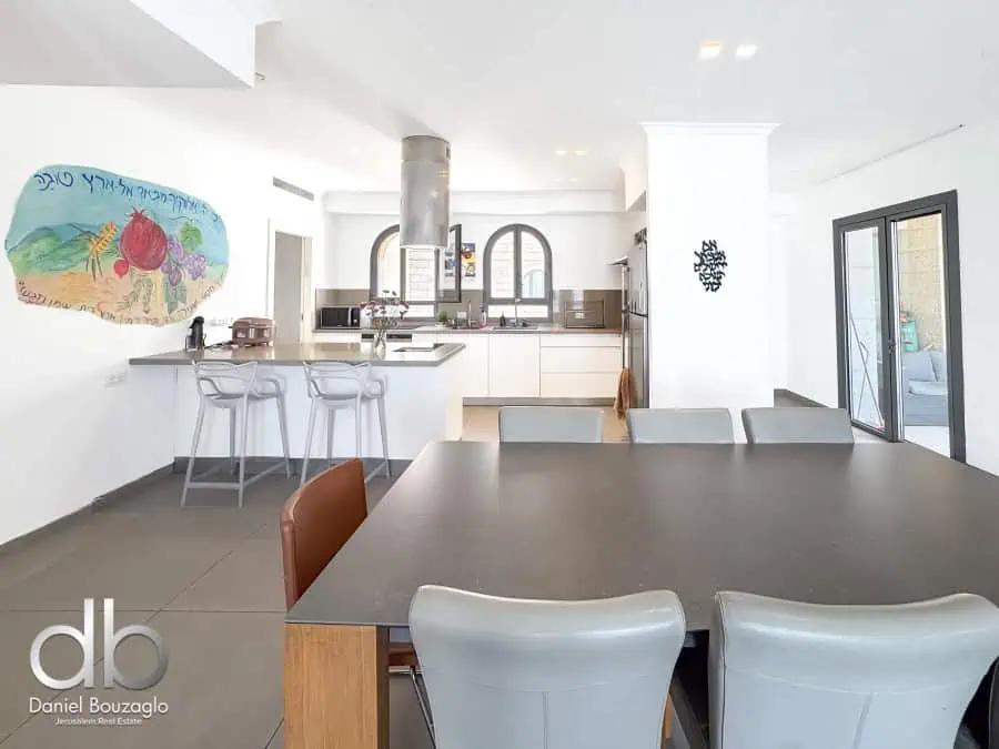 Harav Kook st Jerusalem 3br for sale