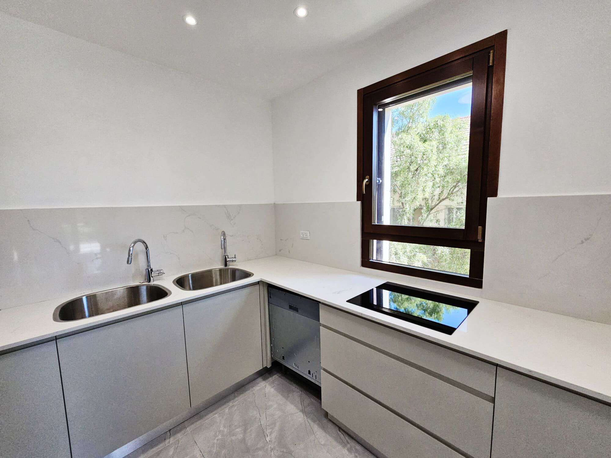 Luxury Apartment for Sale – Exclusive “Royal Park” Residence