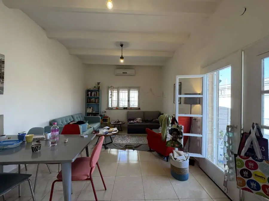 Roof apartment for sale in Ben Maimon street
