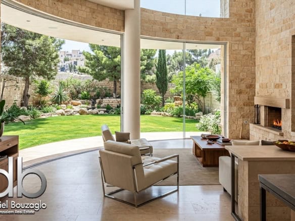 Private house in Baka for sale