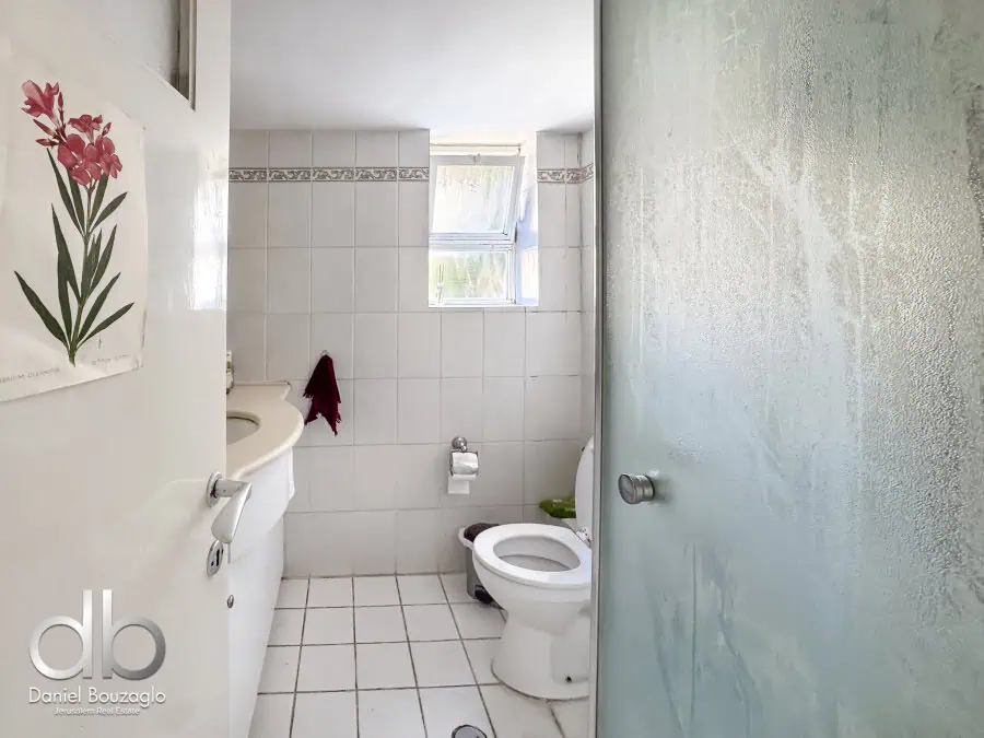 Hagichon street Abu tor Jerusalem cosy 3br for sale 6 Hagichon street Abu tor Jerusalem cosy 3br for sale