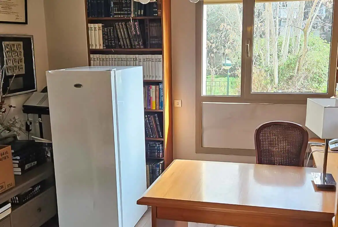 Lev Rechavia 200 sqm apt for sale 3 Lev Rechavia 200 sqm apt for sale