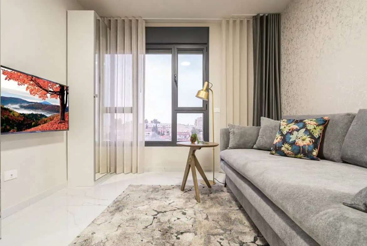 רובע 1 קרית משה 5 חד להשכרה 10 Luxury Apartment for Rent – Quarter 1, Kiryat Moshe, Jerusalem