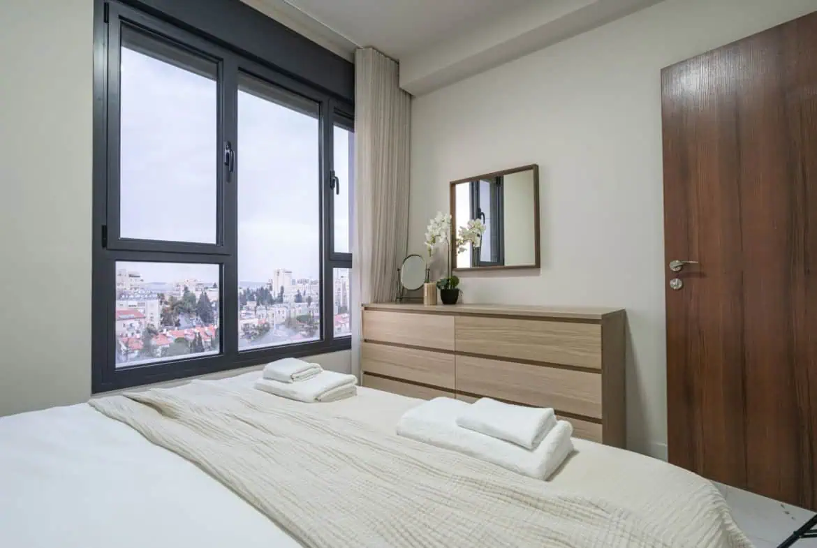 רובע 1 קרית משה 5 חד להשכרה 12 Luxury Apartment for Rent – Quarter 1, Kiryat Moshe, Jerusalem