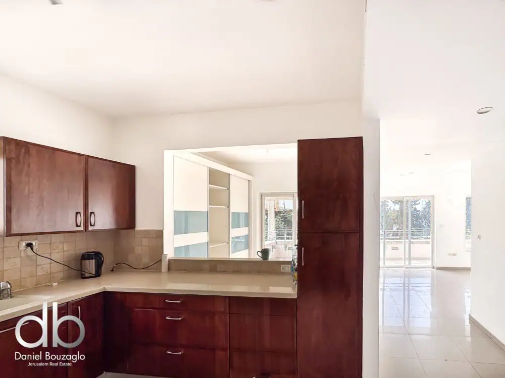 Ben Maimon Jerusalem roof apartment for sale